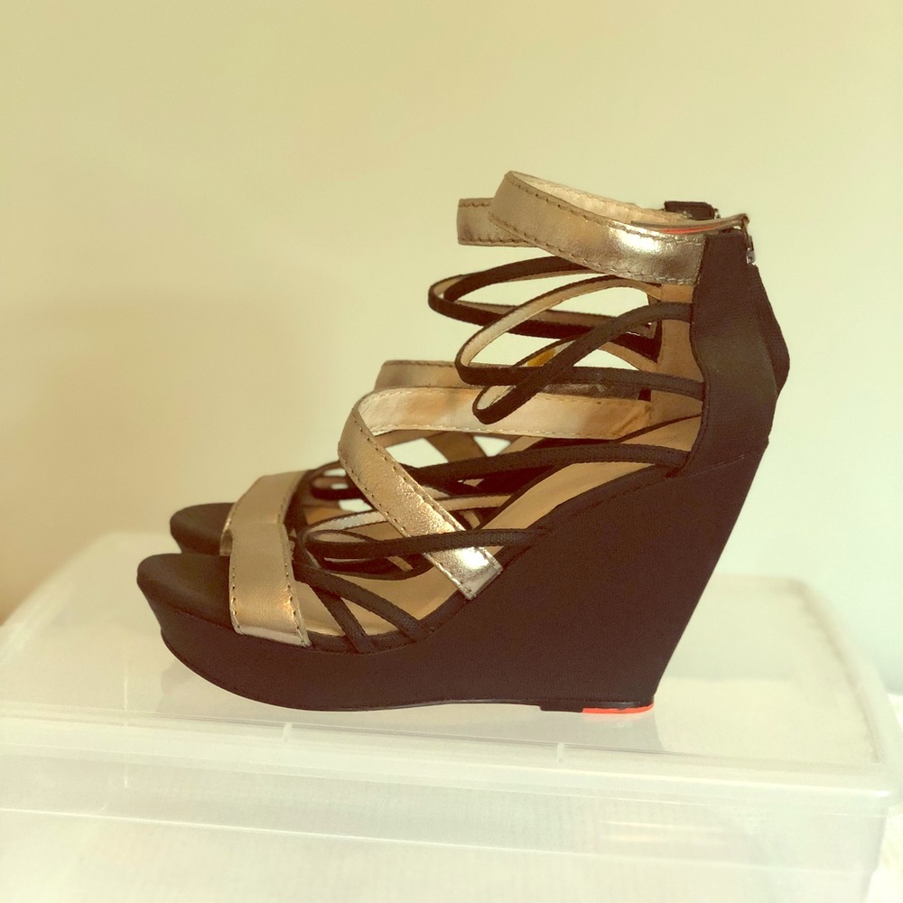 Joes Summer Wedges